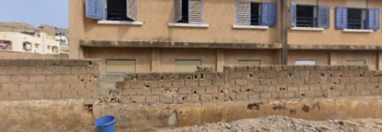 Middle School Pikine Est