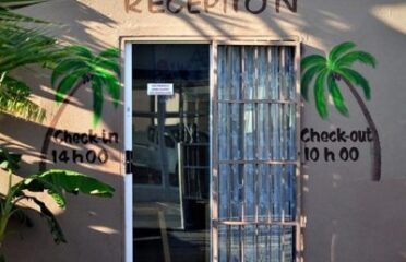 Tahiti Guesthouse & Restaurant